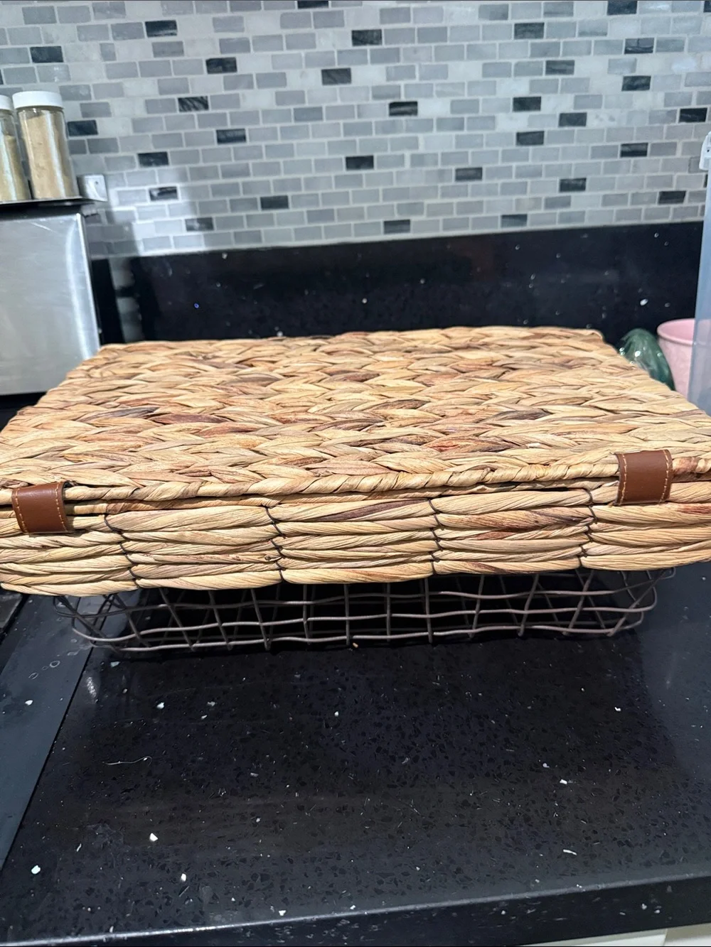 Woven Seagrass Storage Basket with Lid - Natural Brown - 16” x 12x
